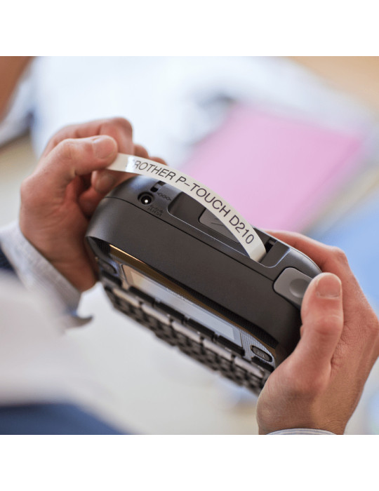 Brother PT-D210VP label printer Thermal transfer 180 x 180 DPI 20 mm sec QWERTY