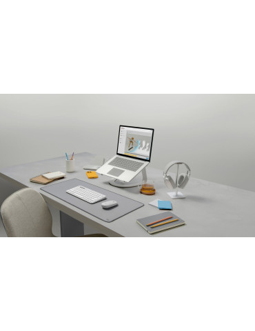 Logitech 910-007013 mouse Travel Ambidextrous RF Wireless + Bluetooth Optical 4000 DPI