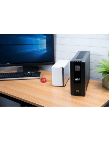 APC BR900MI UPS-virtalähde Linjainteraktiivinen 0,9 kVA 540 W 6 AC-pistorasia(a)