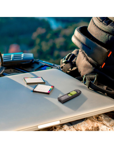 ADATA ACHO-UC300-128G-RNB USB-sticka 128 GB USB Type-C 3.2 Gen 1 (3.1 Gen 1) Svart