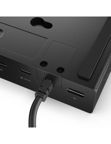 Lenovo ThinkPad USB4 Smart Dock 5500 with 135W Adapter Wired Black