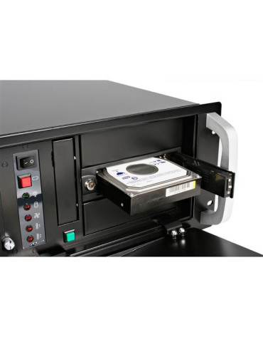 StarTech.com HSB100SATBK asemapaikkaan asennettava paneeli 13,3 cm (5.25") Etupaneeli Musta