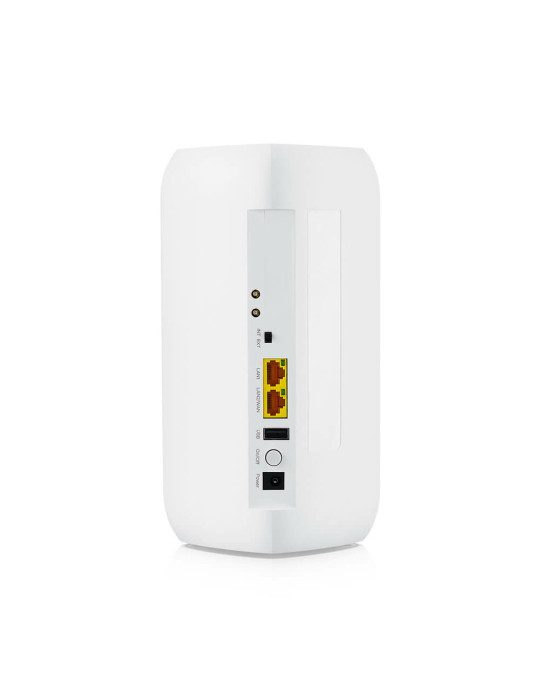 Zyxel FWA505 Cellular network router