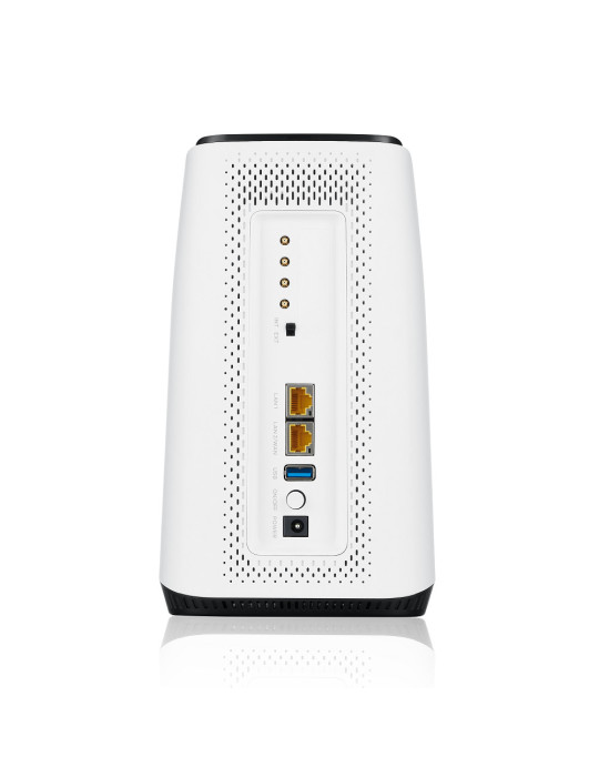 Zyxel FWA510 wireless router Multi-Gigabit Ethernet Tri-band (2.4 GHz   5 GHz   5 GHz) 5G Black, White