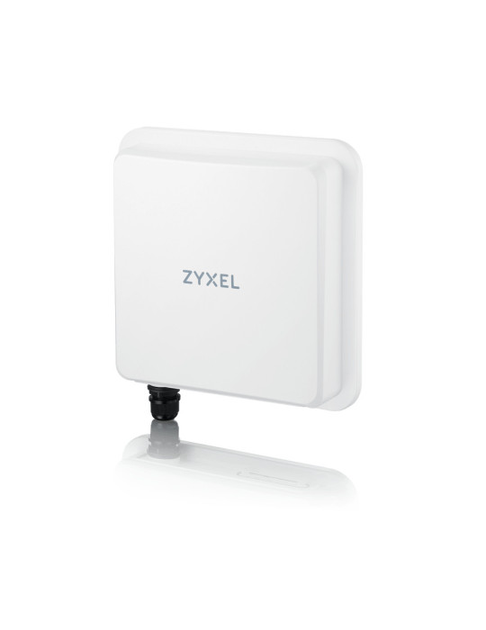 Zyxel Nebula FWA710 wireless router Multi-Gigabit Ethernet Dual-band (2.4 GHz   5 GHz) 5G White